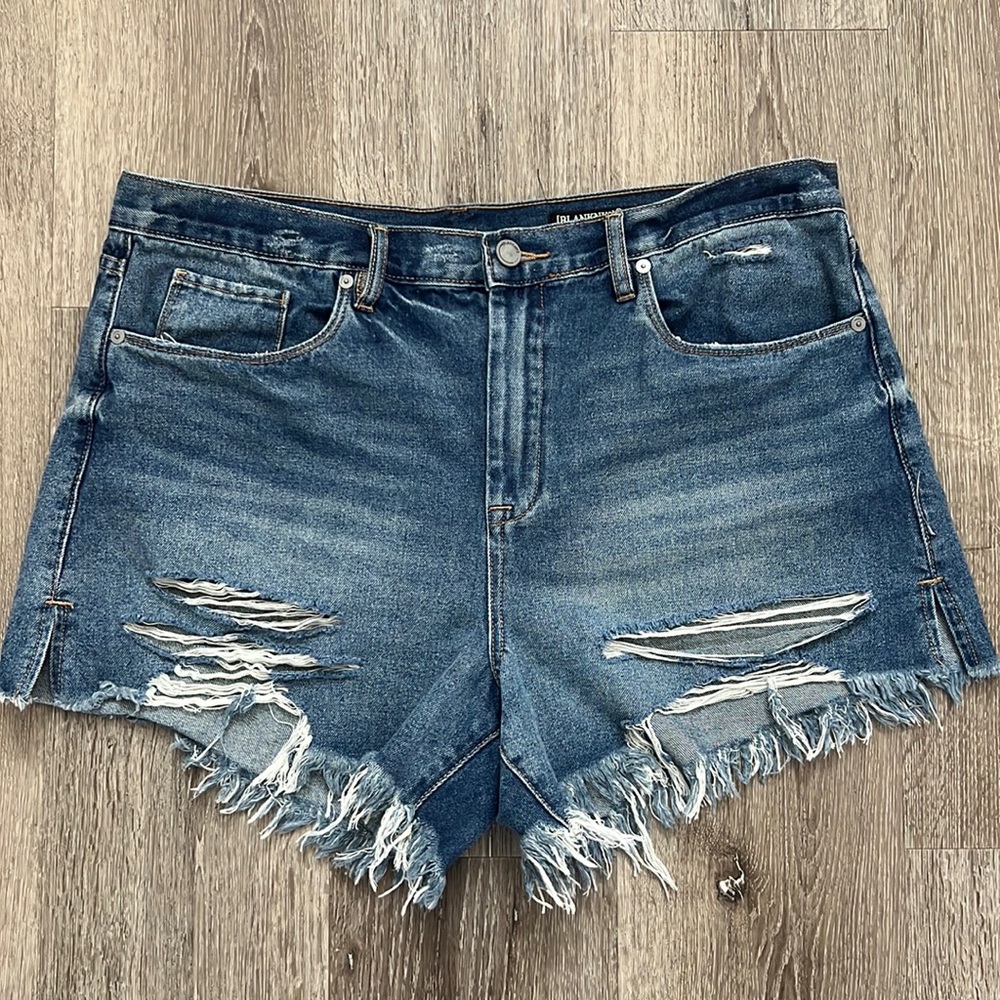 BlankNYC jean short size 32